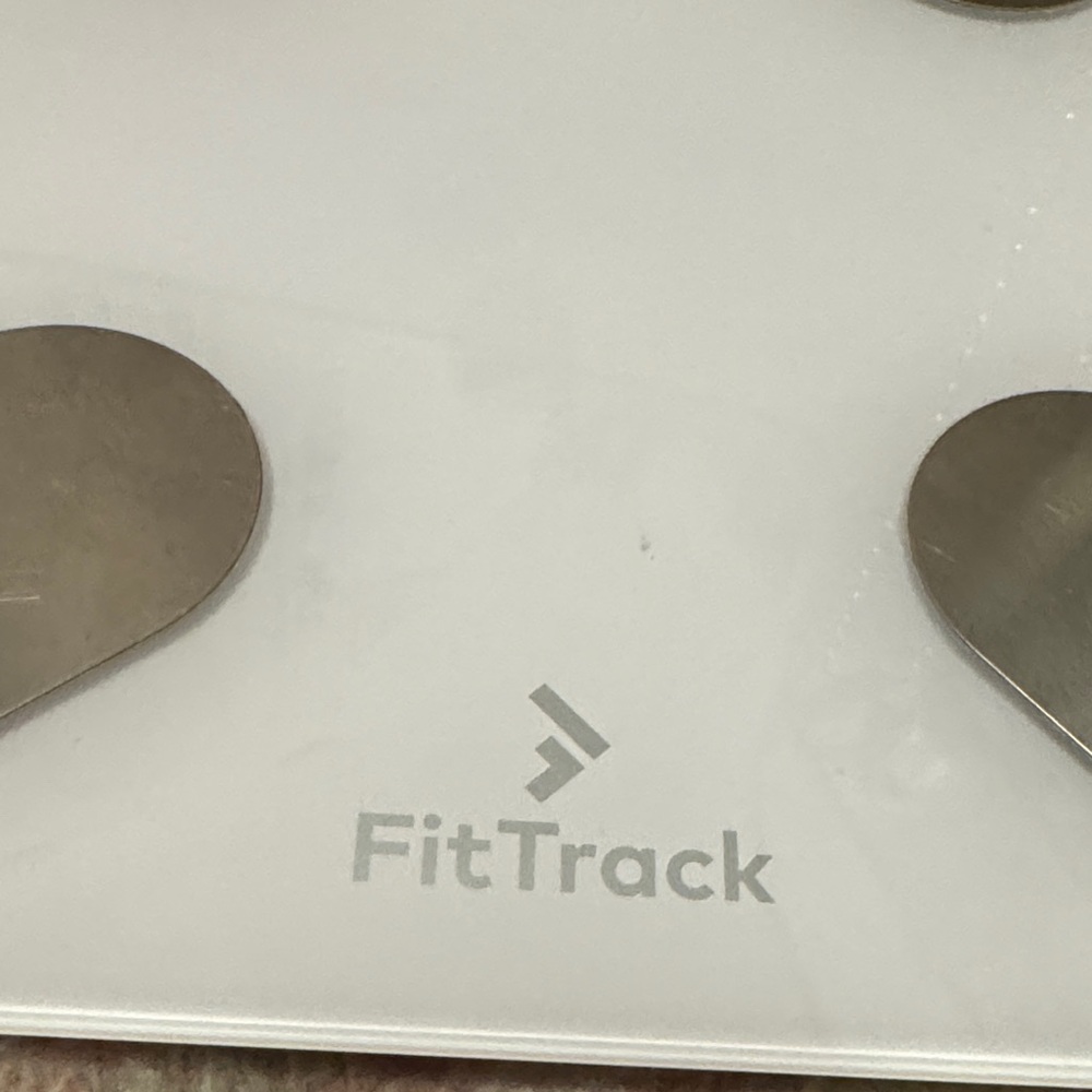 Fit Track Smart Bathroom Scale - Picture 6 of 6